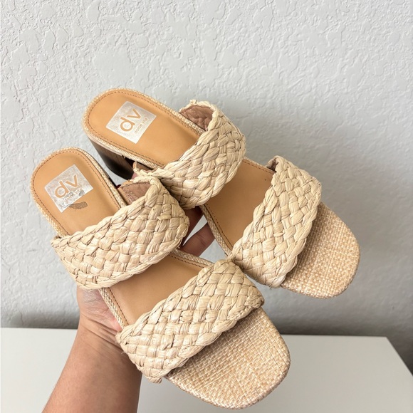 DV by Dolce Vita Braided Double-Strap Block Heel Mule - Cream Size 8.5 - Picture 3 of 8